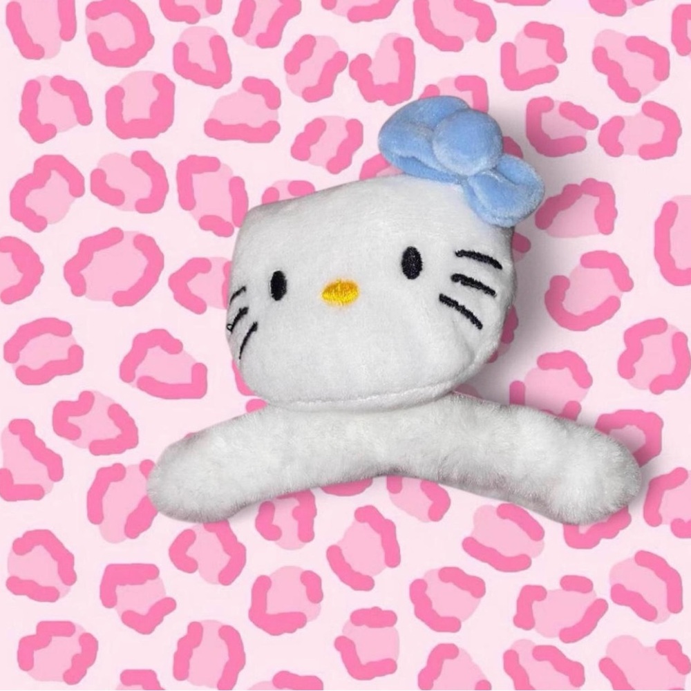 Hello kitty hair clip